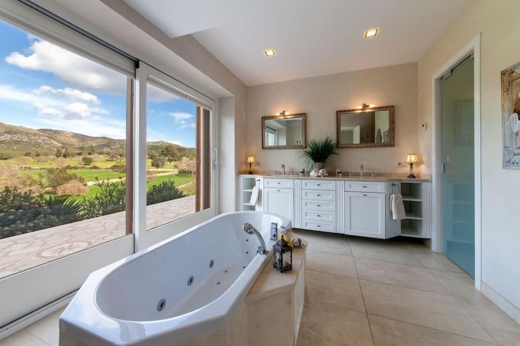 Finca Wellnatura Mit Sauna, Kamine, Badewanne Arta Ngoại thất bức ảnh