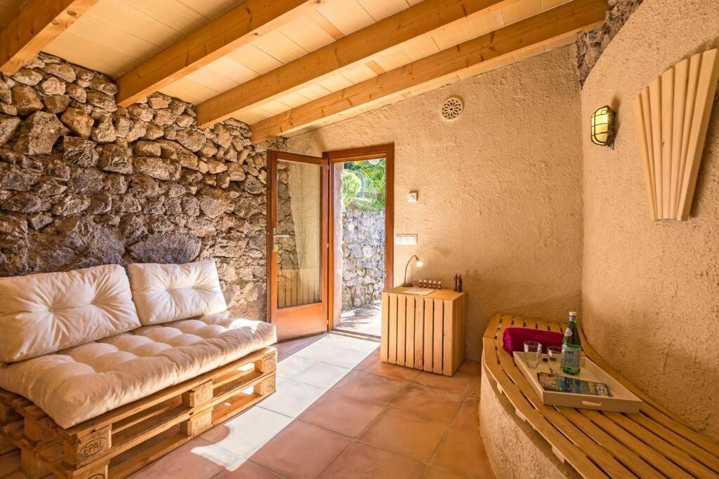 Finca Wellnatura Mit Sauna, Kamine, Badewanne Arta Ngoại thất bức ảnh